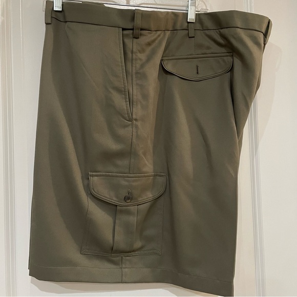 Haggar brand green plus size shorts 100%‎ polyester flat front size 50 - Picture 3 of 6